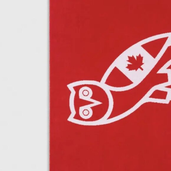 OVO CANADA BEACH TOWEL  OCTOBER'S VERY OWN OVO DRAKE - Picture 1 of 4